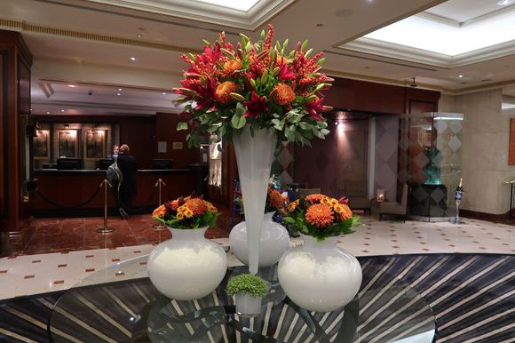 Lobby. View to the check-in desk.