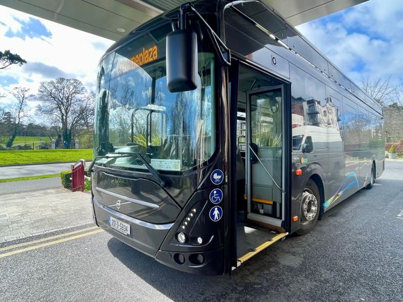 Free shuttle 