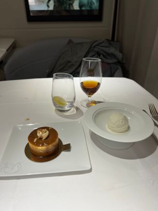 Mocha cake and ice cream