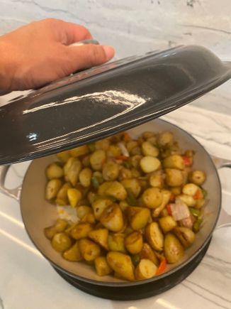 Grand Club breakfast - roasted potatoes … every day 