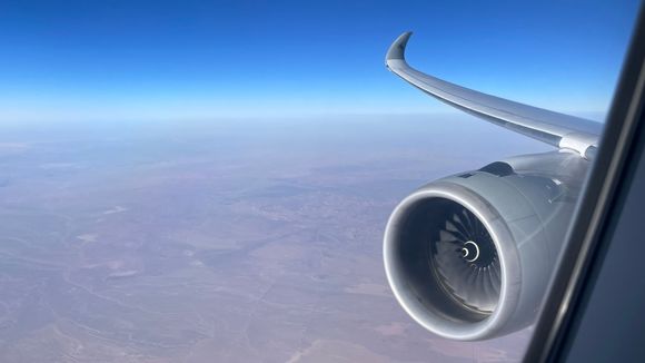 This was the view from Seat 5K on A35K from DOH-JFK; I would choose 5A next time as the sun was hitting my face for most of the time. Sunscreen helped out though!