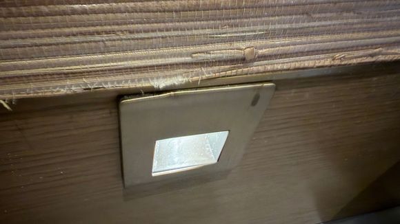 Bent cover plate 