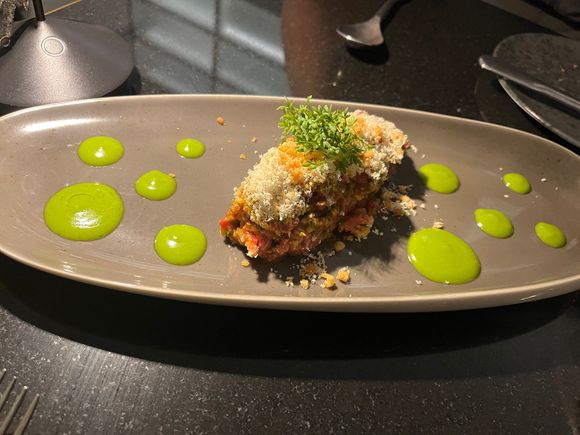 Dinner at Lonely Broccoli