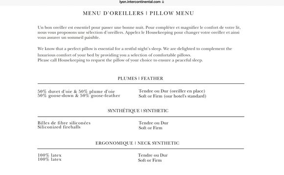 Some hotels have pillows that have a tickness of a paper sheet .... fortunately no need to worry here as S/O is enjoying "ERGONOMIQUE | NECK SYNTHETIC : firm " in a high snoring even reaching the upper level of the duplex junior suite .... 