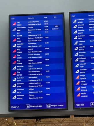 Departures board at KEF