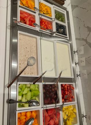 Extensive fruit selection including 3 types of berries 