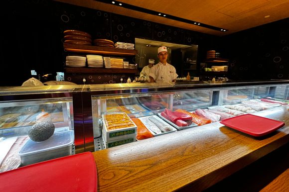 Sushi Bar Counter