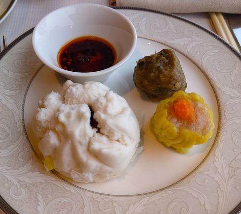Breakfast dim sum in the lounge 