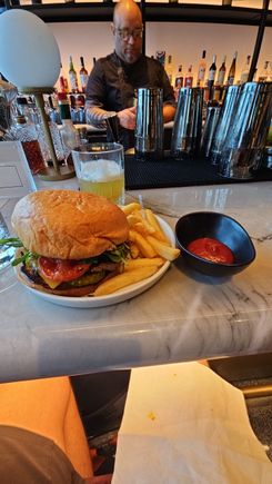 Sapphire burger