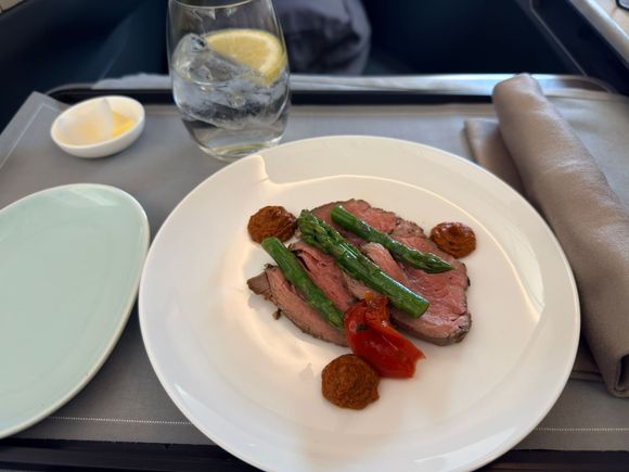 Starter - Seared beef fillet, 