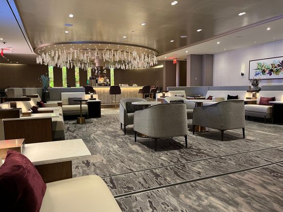 Chealsea Lounge main area and bar