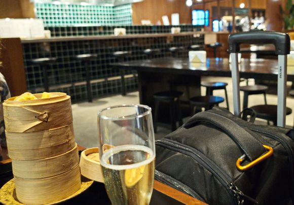 Cathay's dim sum and champagne.  It was not too crowded and we managed to find a nice table.