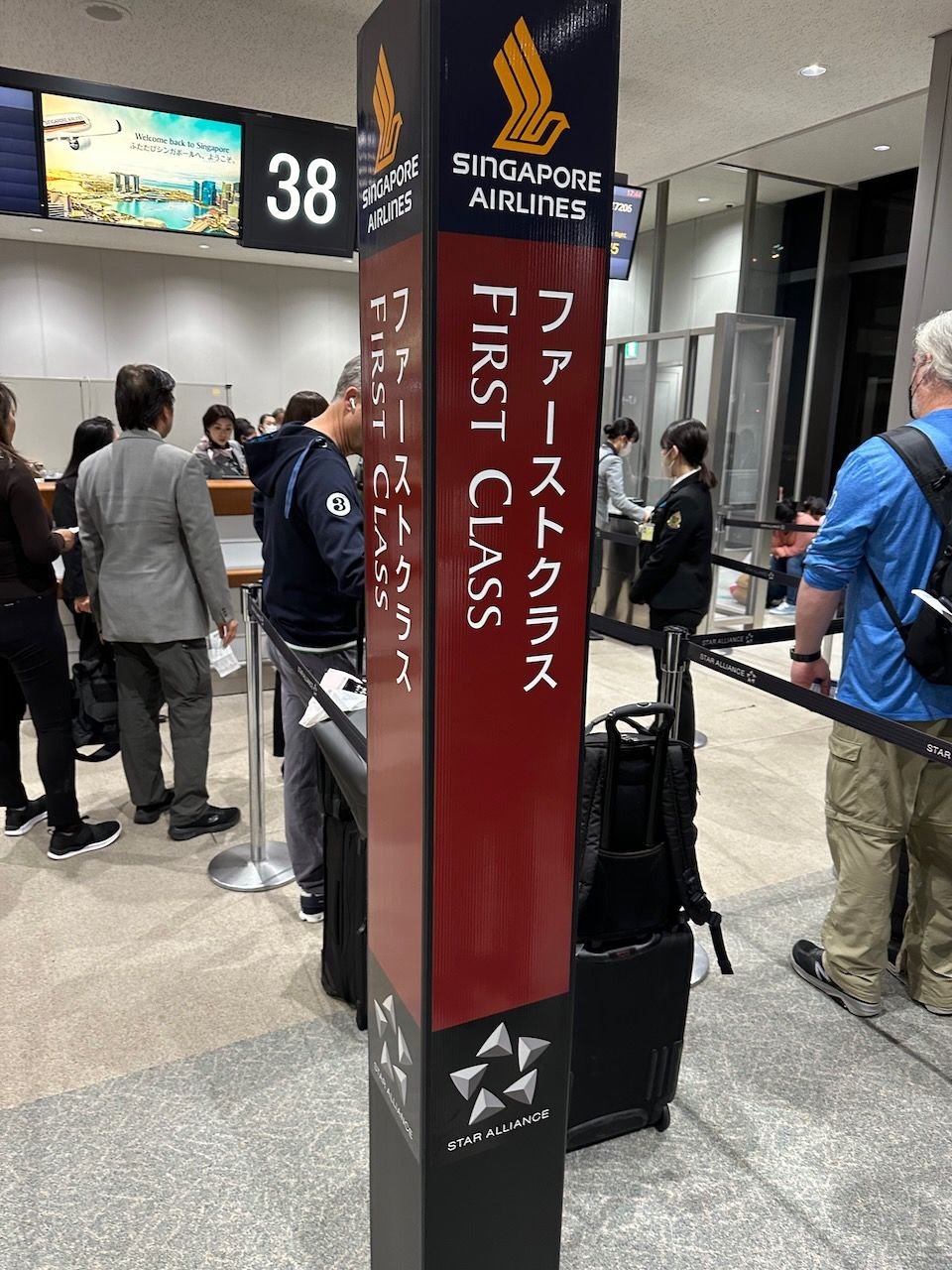 Is it possible to buy Singapore Airlines swag or airport signage ...