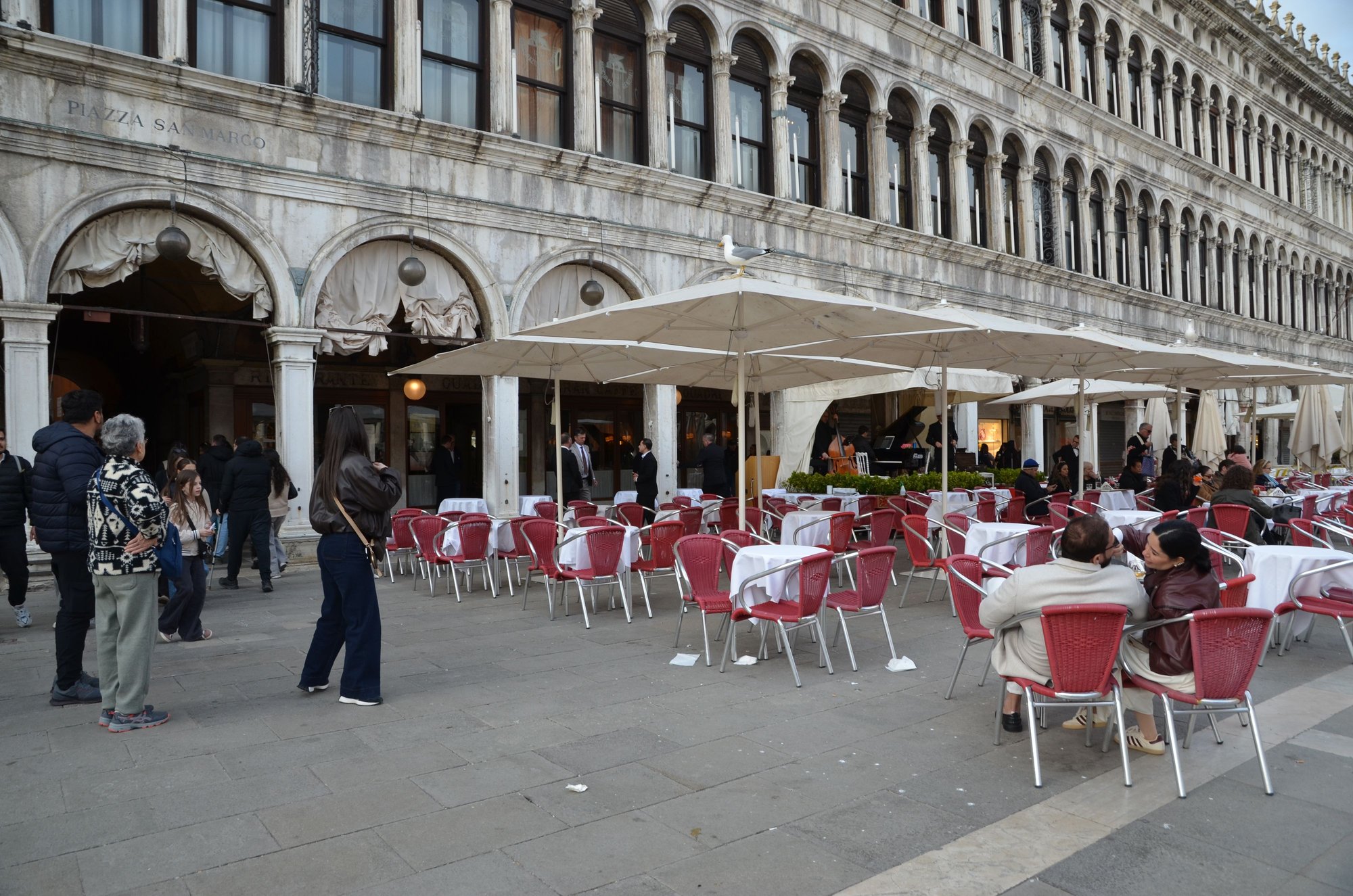 Caffe Quadri - outside