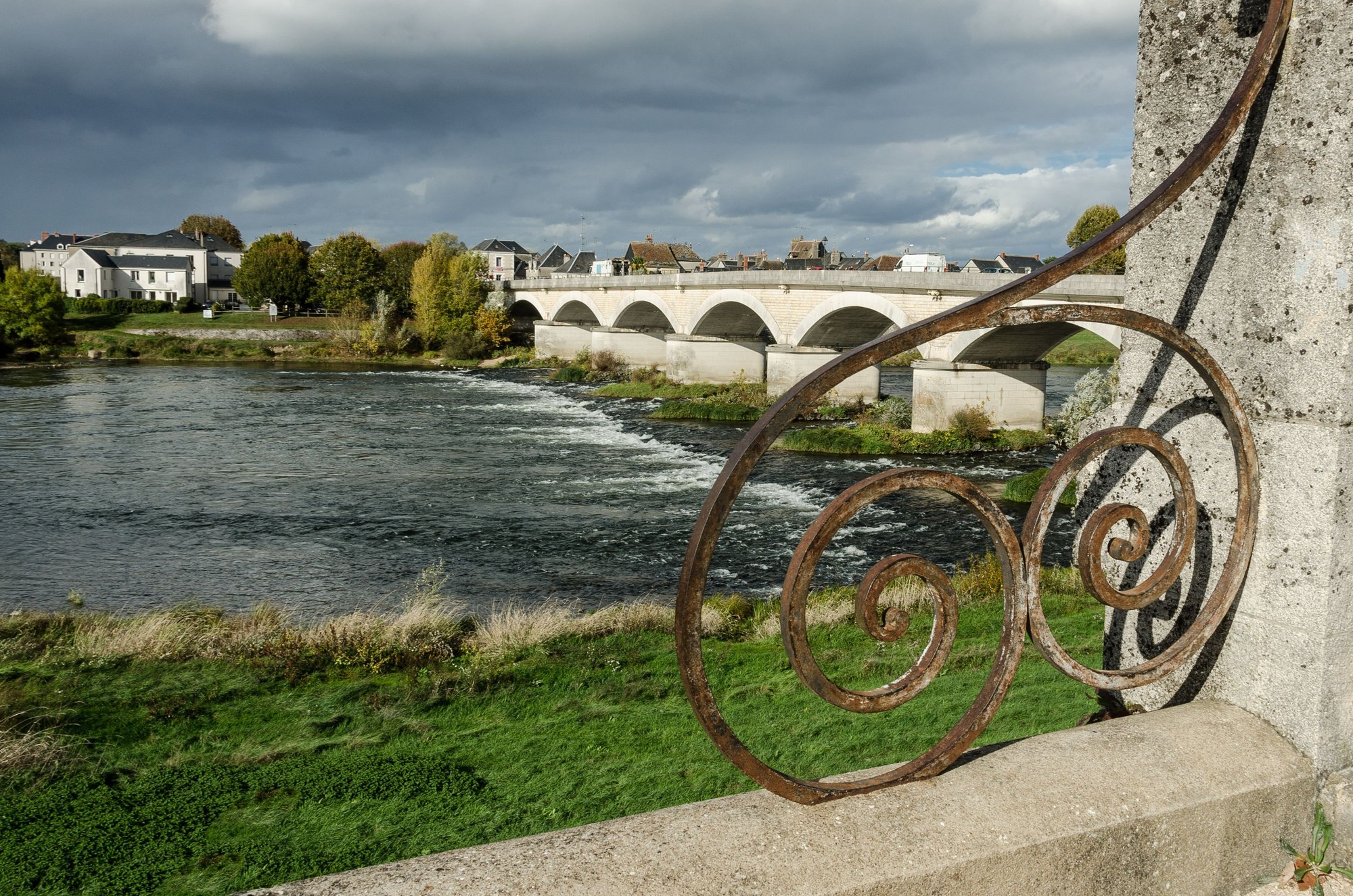 The Loire apparently narrows as it reaches the sea.