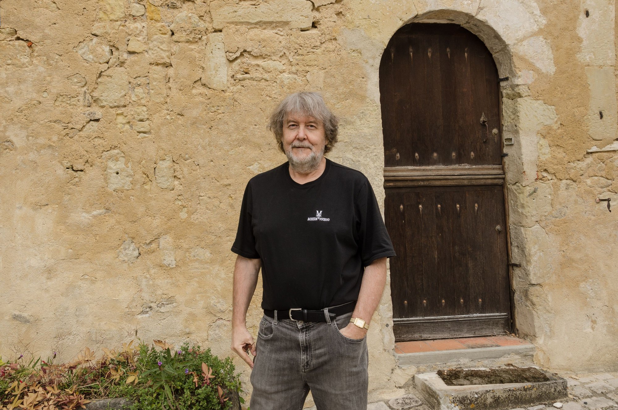 Do you know this quirky traveler?