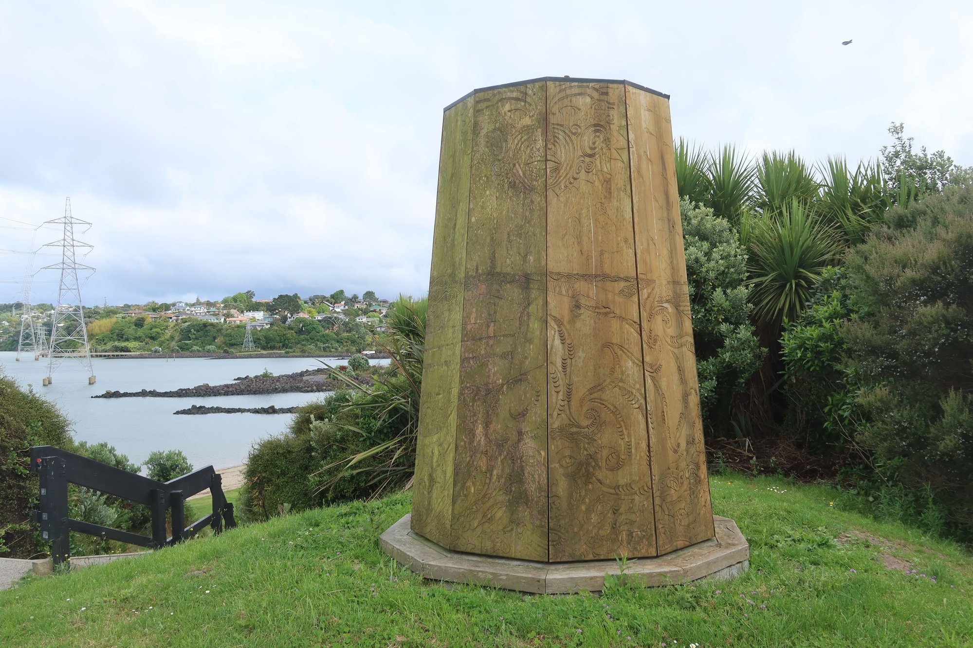 Maori Marker at Manuhau Harbor, Start of the Coast to Coast Walkway
