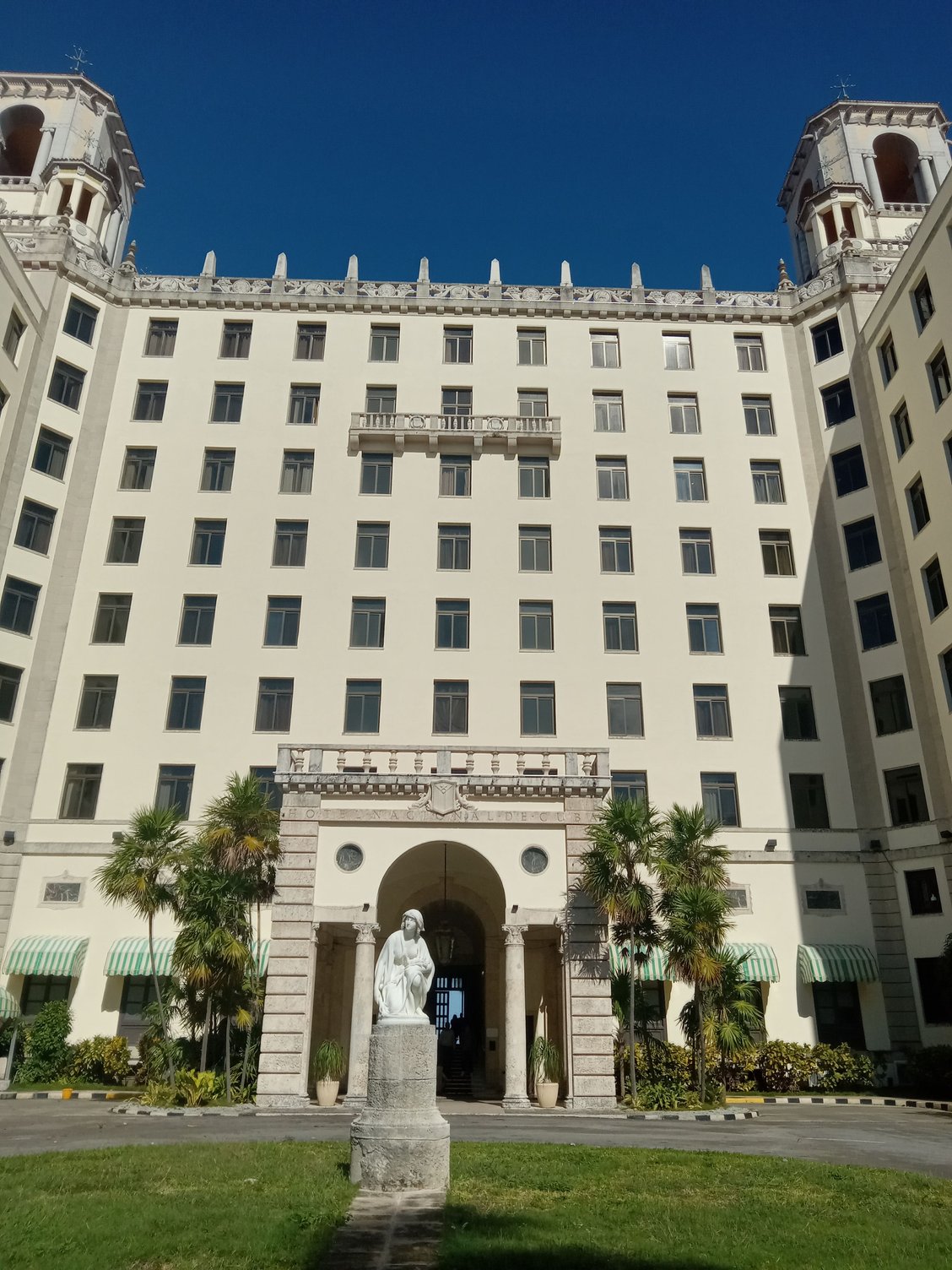 Hotel Nacional. She's still beautiful.