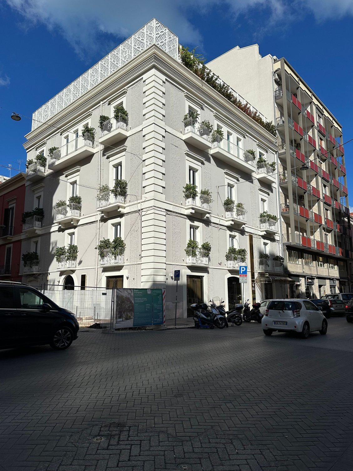 Exterior of this ten-room hotel