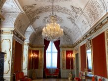 Royal Palace Apartments