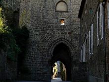 Dinan gate
