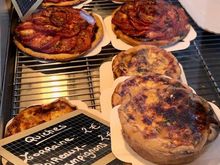 Tomato and mushroom tarts