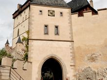 But first some more Karlstejn Castle pics.  That was quite a climb. I think we have been averaging at least 18,000 steps a day. Good thing, what with all the beer, wine, hearty Eastern European food, and desserts galore I have been consuming… 