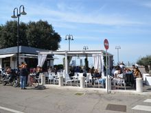 cafe "The Box"