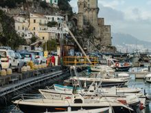 One can arrive at Cetara either from say, Minori or Amalfi. 