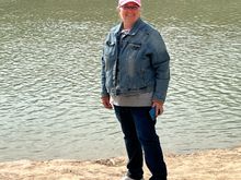 Mrs Z at the Rio Grande River.