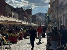 Pedestrian area near Piata Sfatului