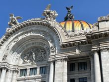 Angle shot of the Palacio Belles de Arte