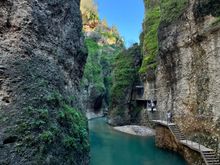 Phase 2 of Desfiladero de Tajo, walkway along the Tajo gorge between the New Bridge and Old Bridge