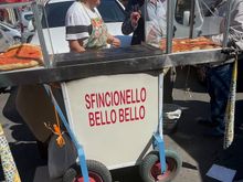 On to Mercato di Capo, beginning with Sfincionello focaccia