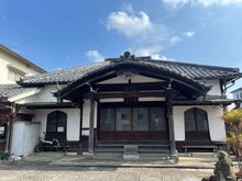 ...and yet another Buddhist temple.