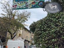 Street scene of Eygalieres