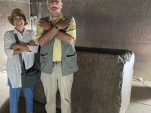 I don’t think I got the message right!  It were standing in front of the Pharaoh Khufu’s tomb! 
