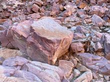 Pink boulders for the last 1 km or so.
