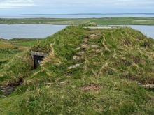 Taversoe Tuick entrance