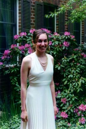 This is our daughter in 2002 on her way to her HS prom wearing the dress DW bought in the early 1970s. We liked that dress and saved it. 