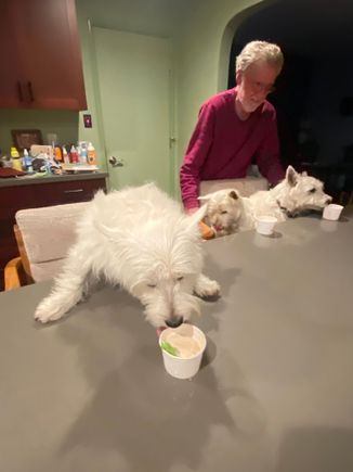 Then happy hour with my brother and sister