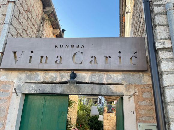 Caric Winery in Jelsa.