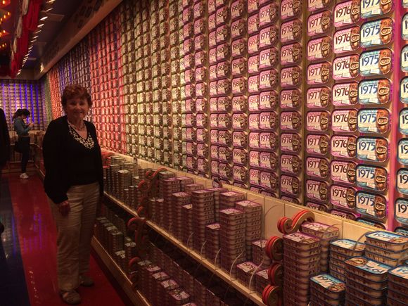 Shop selling only sardines