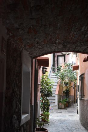 San Terenzo alley