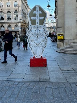 Big events are scheduled for next weekend; Christmas markets are open now