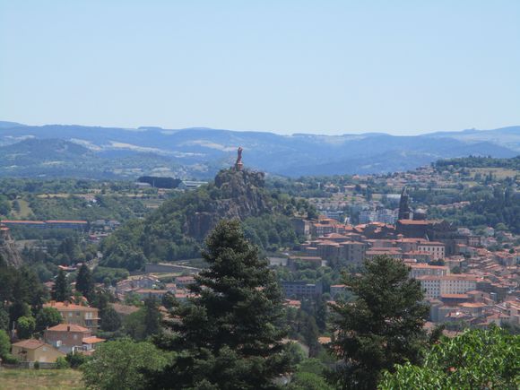 Le Puy emerges in the distance