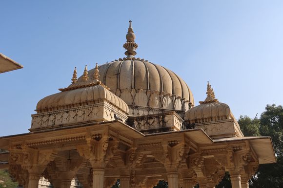 Royal Gaitor Memorial