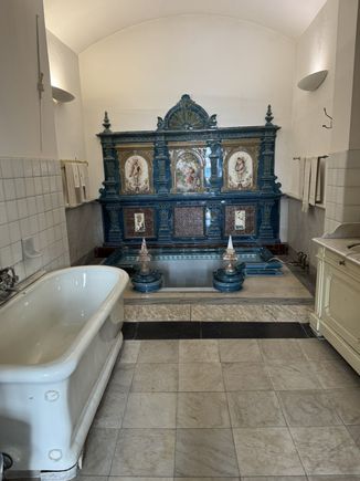 Interesting bathroom!