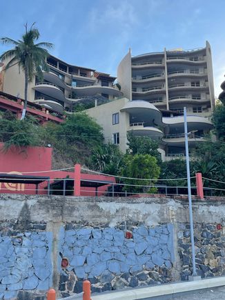 Here are more condos at the end of La Madera, again entered at street level