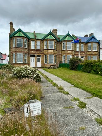 Stanley home of a prominent British government official 